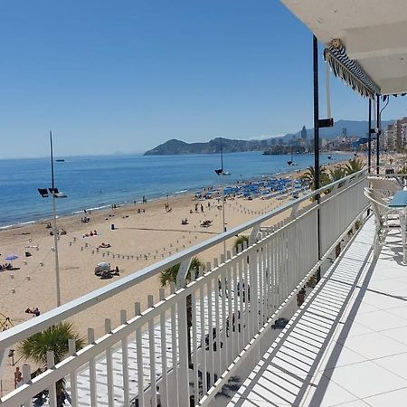Apartamentos Mar I Vent ベニドルム エクステリア 写真