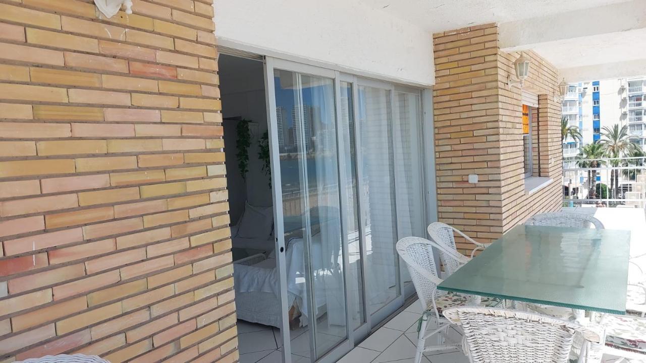 Apartamentos Mar I Vent ベニドルム エクステリア 写真